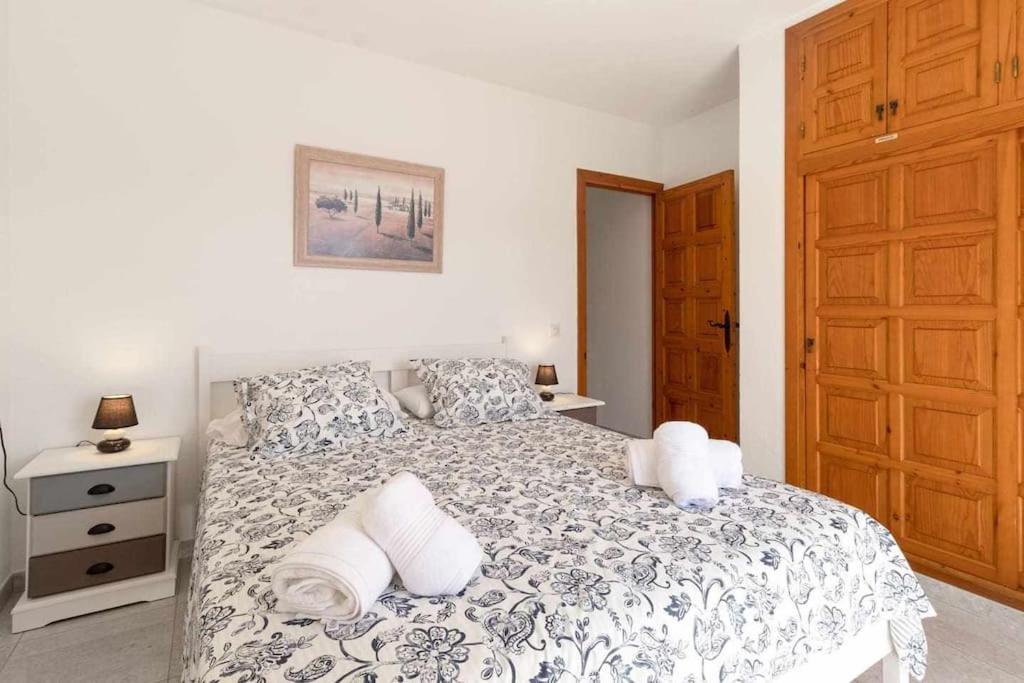 Apartament Tropicana Townhouse, 2 Bedroom Next To The Pool